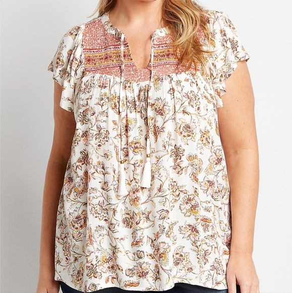 SOLD Maurices Floral Top NWT - Picture 1 of 3